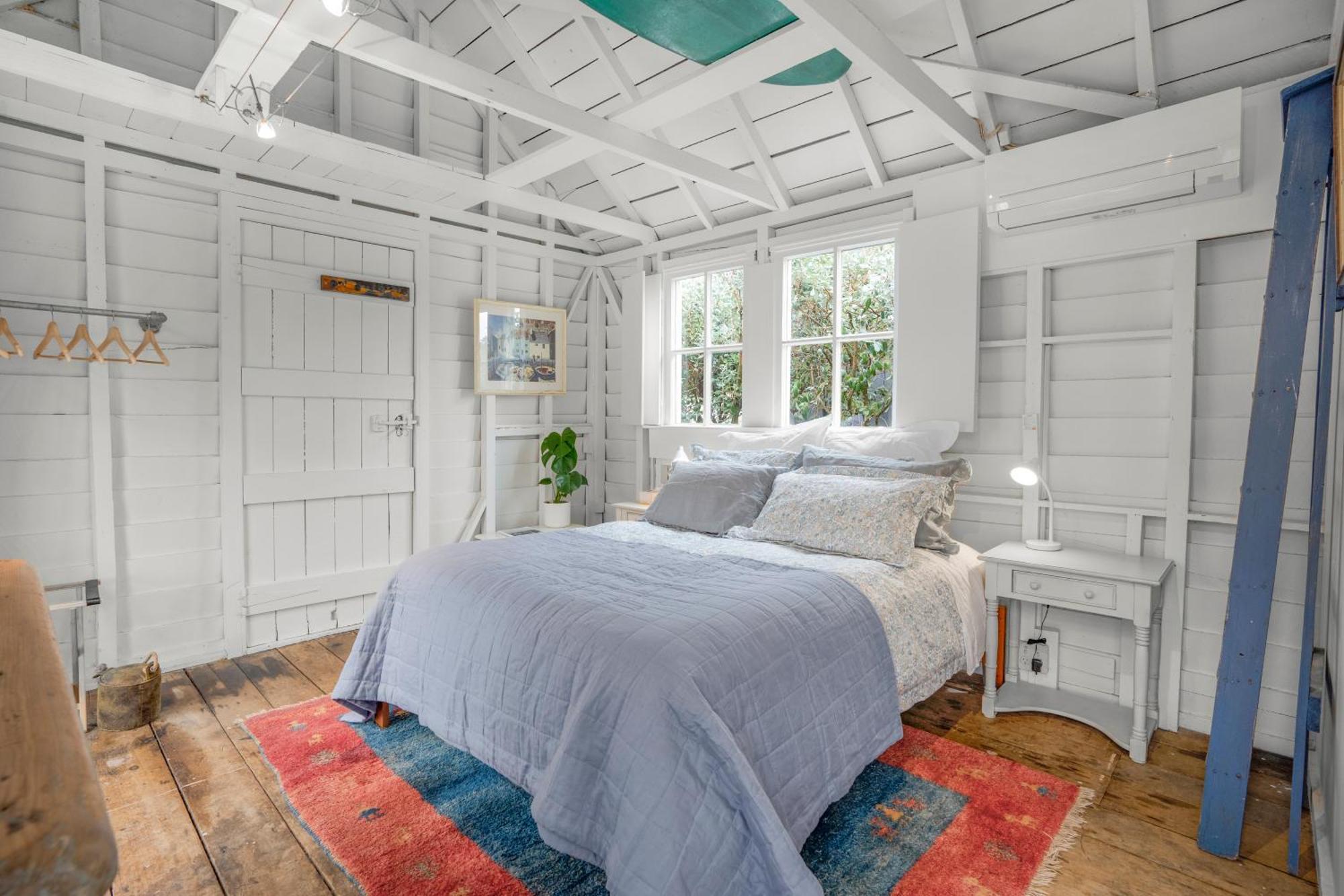 The Longwood Barn Villa Featherston Exterior foto